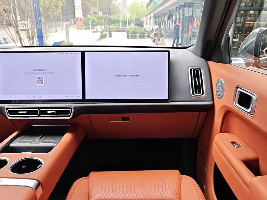 Ideal L9 2024 Ultra купить на сайте DeffCars