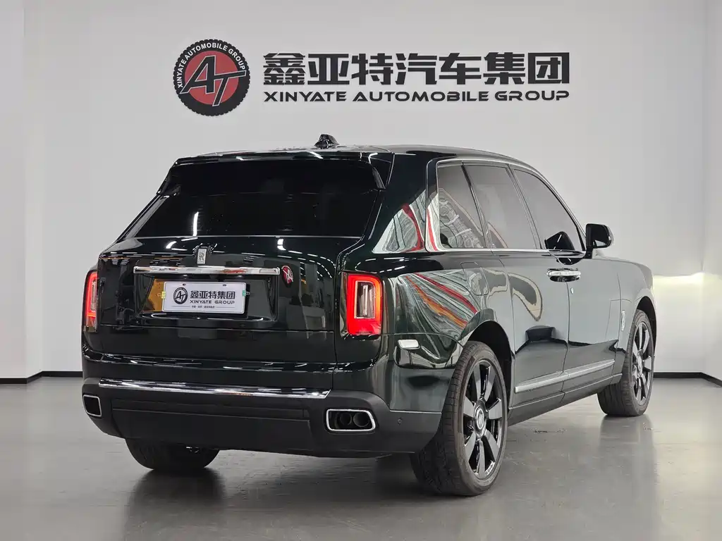 Cullinan 2018 four-seat version купить на сайте DeffCars
