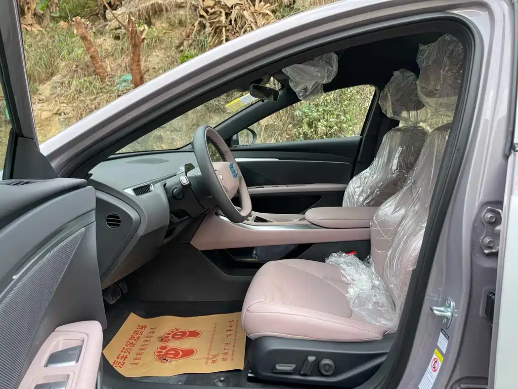 Xpeng MONA M03 2025 model 515 long battery life Plus купить на сайте DeffCars