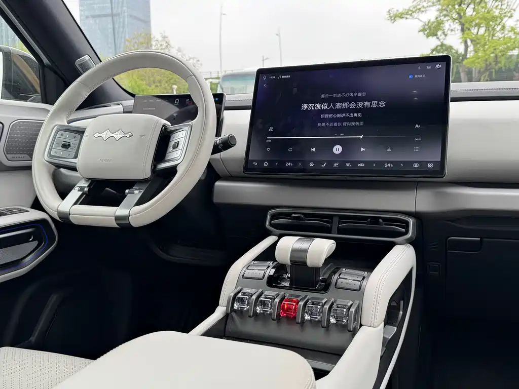Titanium 3 2025 501KM four-wheel drive Ultra version купить на сайте DeffCars