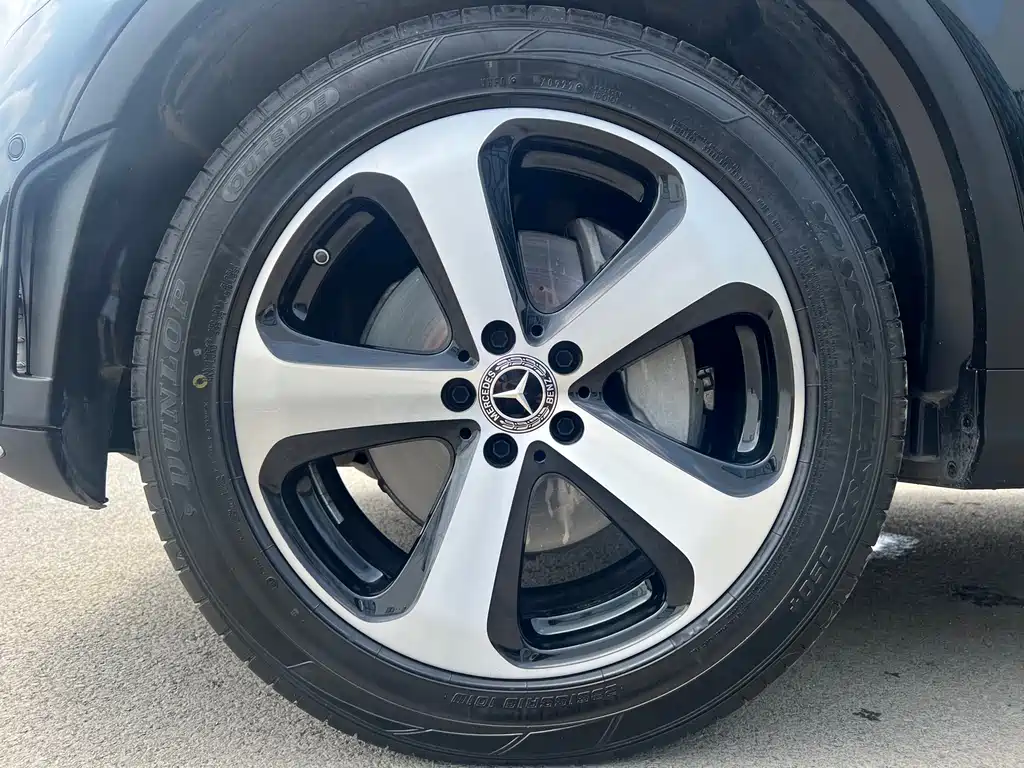 Mercedes-Benz GLC 2022 facelift three GLC 260 L 4MATIC dynamic type купить на сайте DeffCars