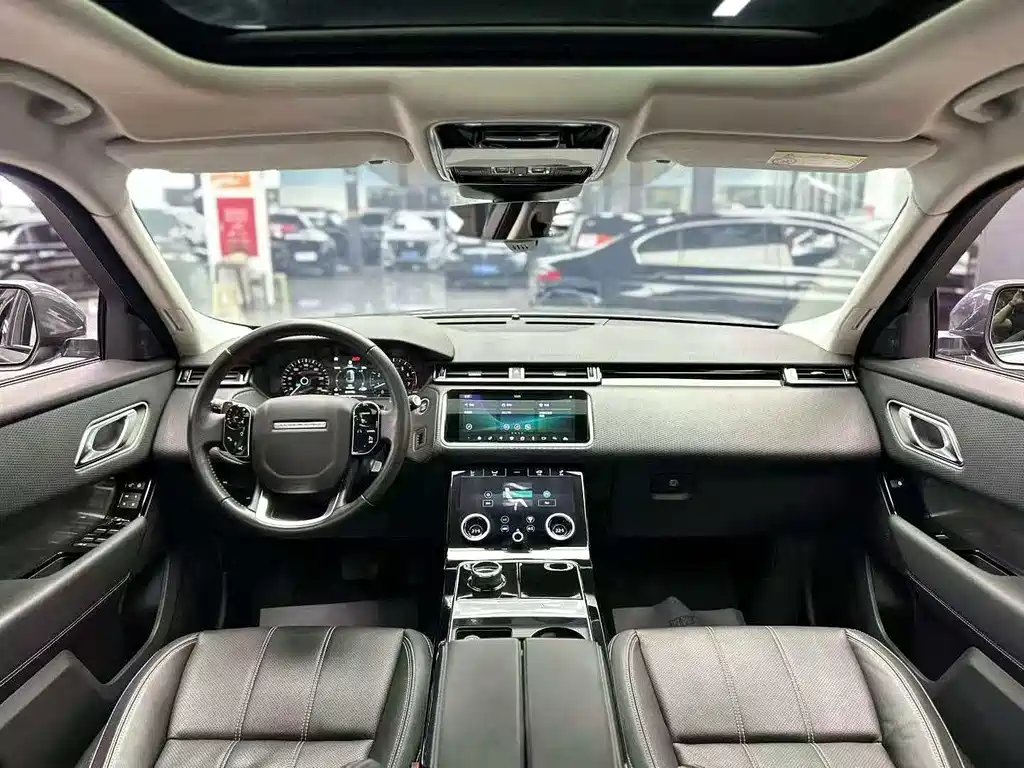 Range Rover Velar 2019 250PS R-DYNAMIC S купить на сайте DeffCars