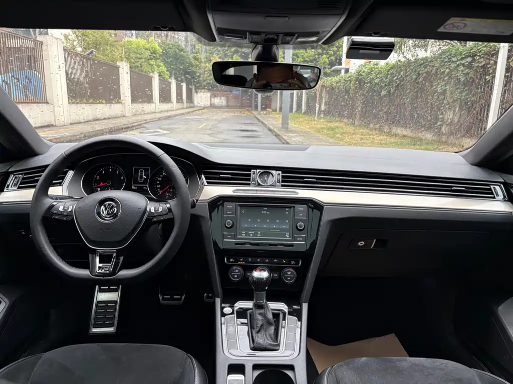 FAW-Volkswagen CC 2019 330TSI Huayan Edition National VI купить на сайте DeffCars