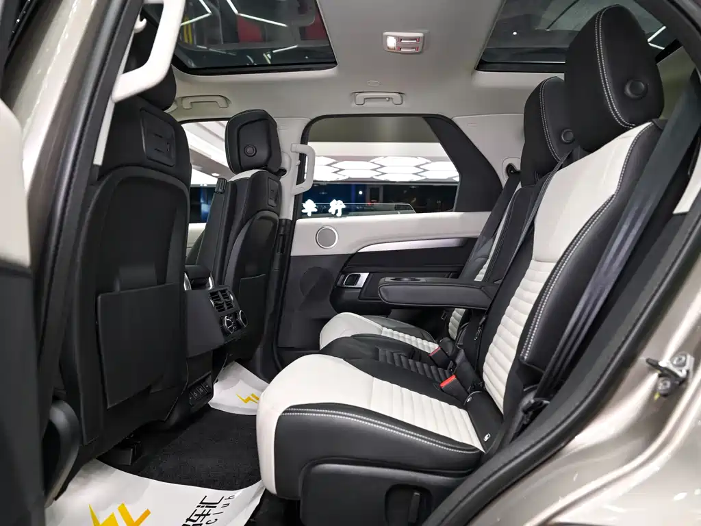 Discover the 2021 360PS R-Dynamic SE купить на сайте DeffCars