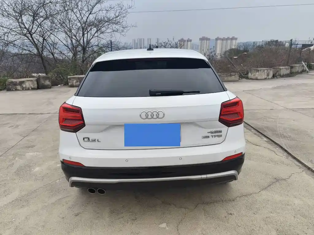 Audi Q2L 2021 35 TFSI aggressive and dynamic model купить на сайте DeffCars