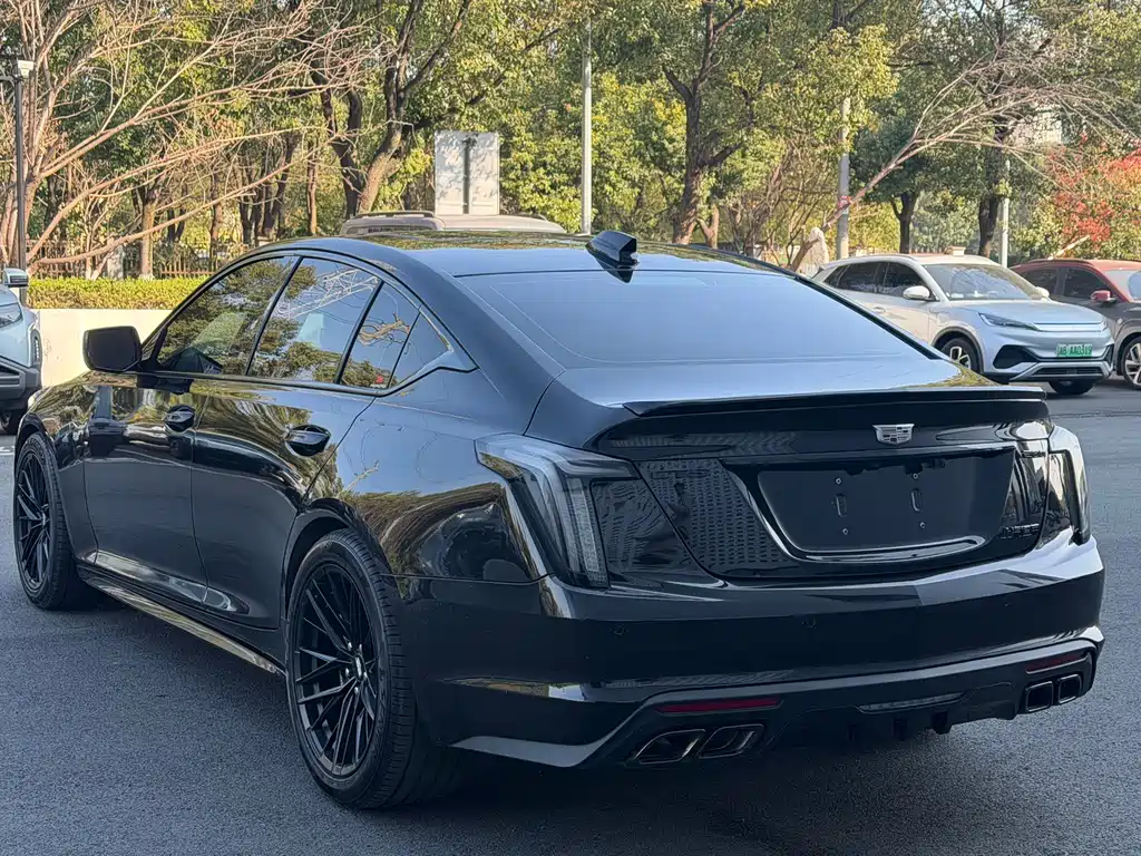 Cadillac CT5 2024 28T Luxury Pro купить на сайте DeffCars