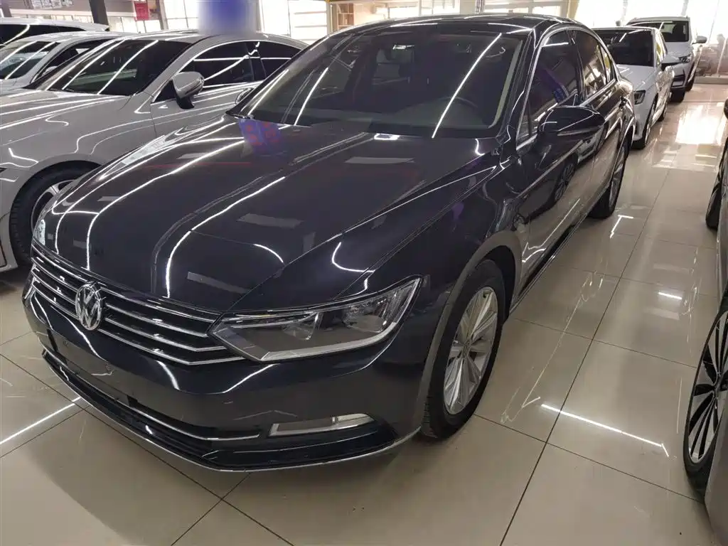 Magotan 2018 330TSI DSG leading model купить на сайте DeffCars