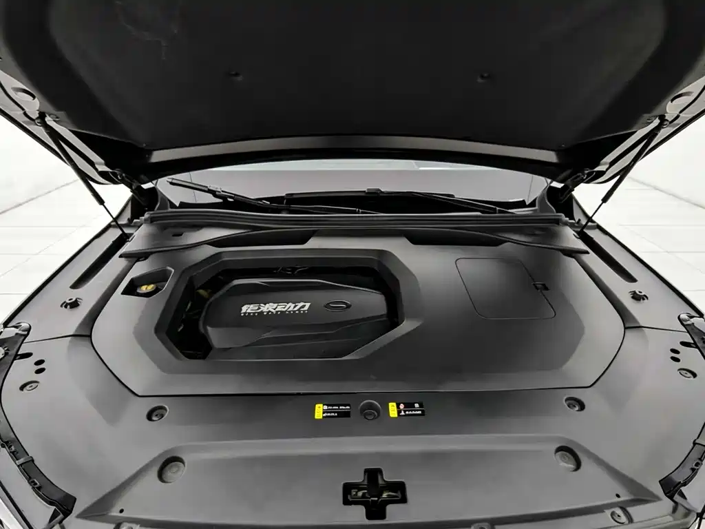 Trumpchi GS8 2022 Pilot Series 2.0TGDI Four-wheel Drive Supreme Edition (Six Seats) купить на сайте DeffCars