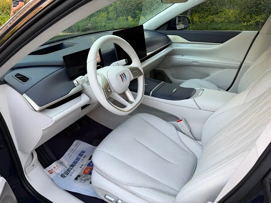 Buick Zhijing L7 2025 Aivia купить на сайте DeffCars