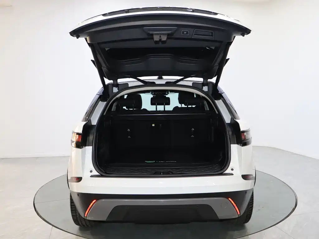 Range Rover Velar 2022 250PS купить на сайте DeffCars