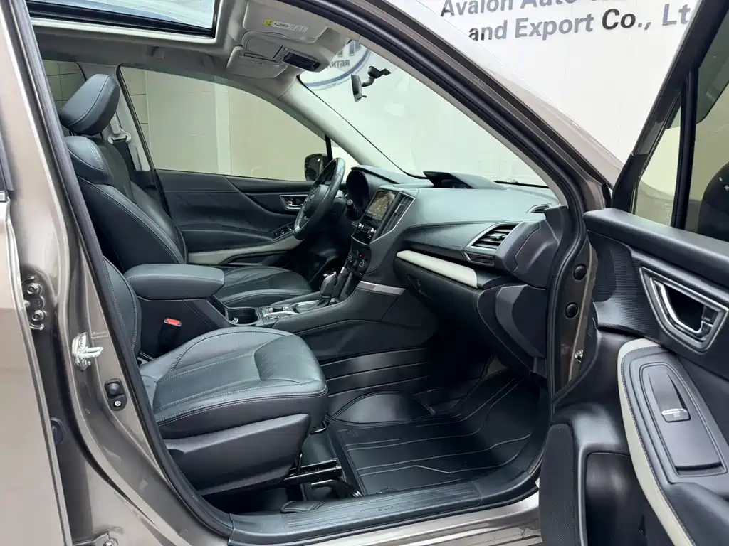 Forester 2022 2.0i AWD Deluxe Edition EyeSight купить на сайте DeffCars