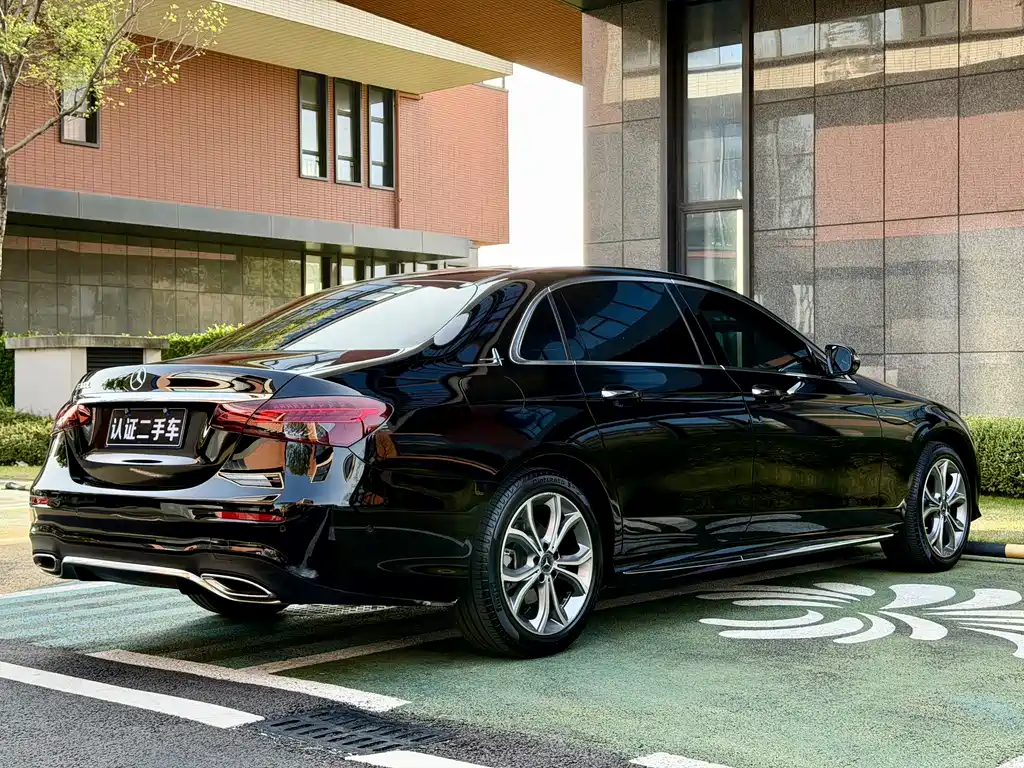 Mercedes-Benz E-Class 2021 E 300 L Sports Premium Model купить на сайте DeffCars