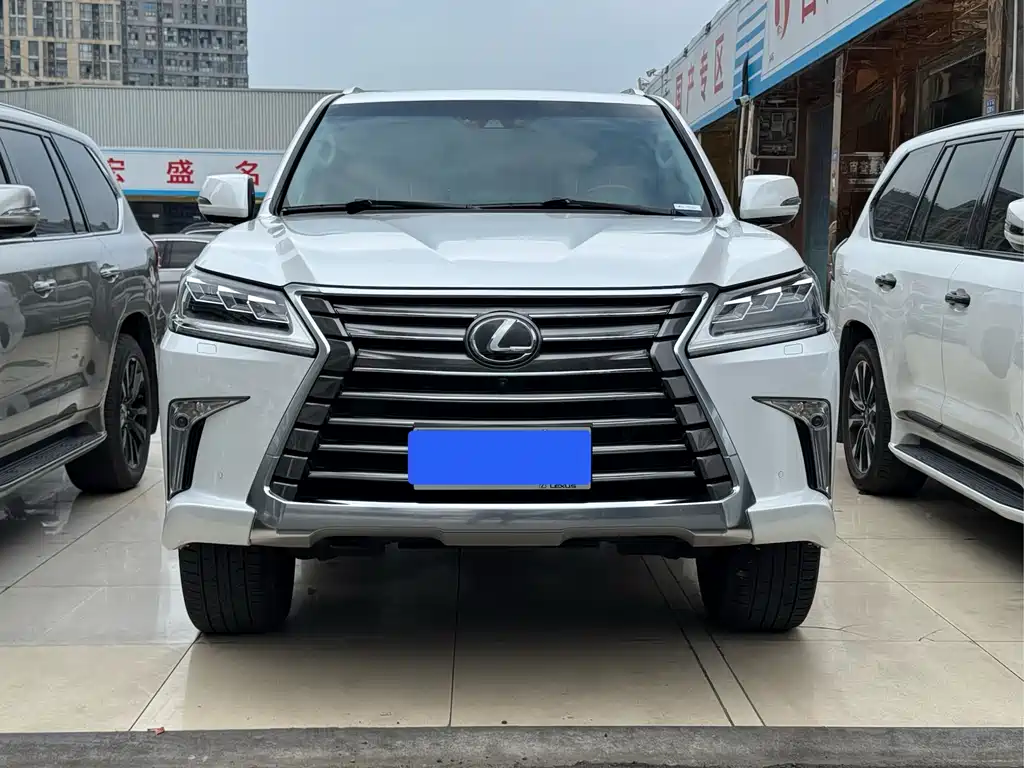 Lexus LX 2019 570 Premium Luxury Edition купить на сайте DeffCars