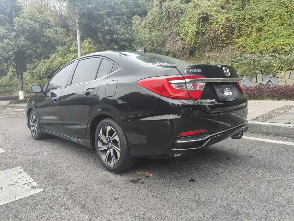 Lingpai 2016 1.8L manual comfort version купить на сайте DeffCars