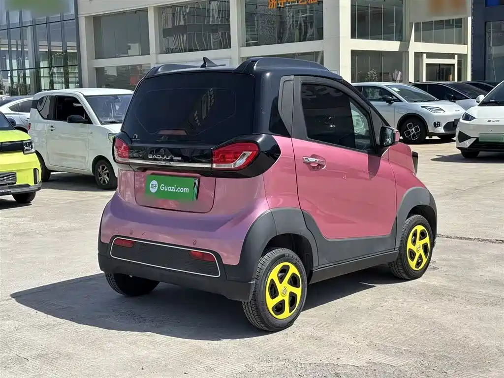 Baojun E100 2019 250KM Smart Travel Edition купить на сайте DeffCars