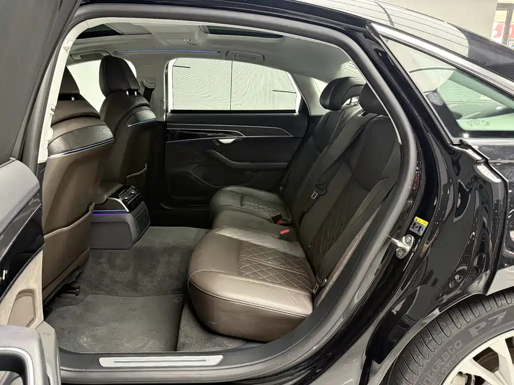 Audi A8 2021 A8L 50 TFSI quattro comfort type купить на сайте DeffCars