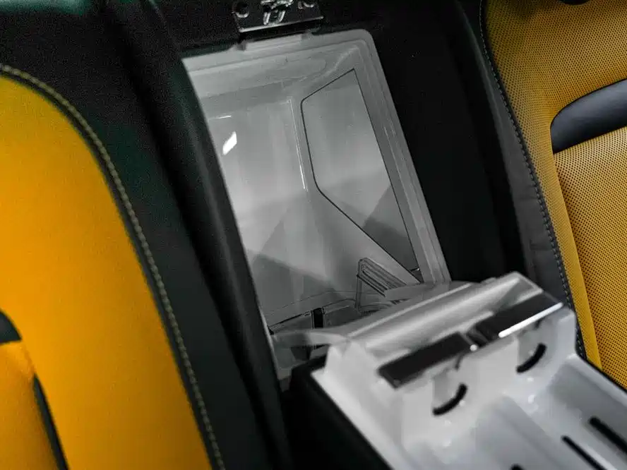 Cullinan 2020 Black Badge купить на сайте DeffCars
