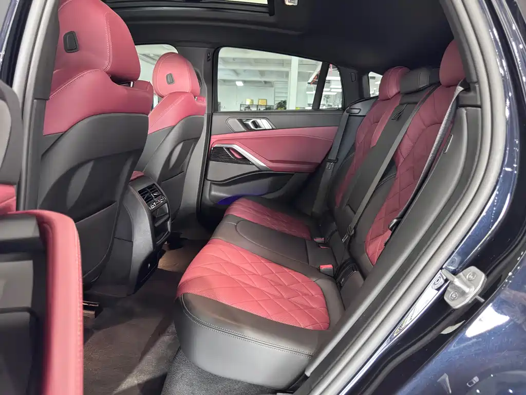 BMW X6 2023 xDrive40i M Sports Package купить на сайте DeffCars