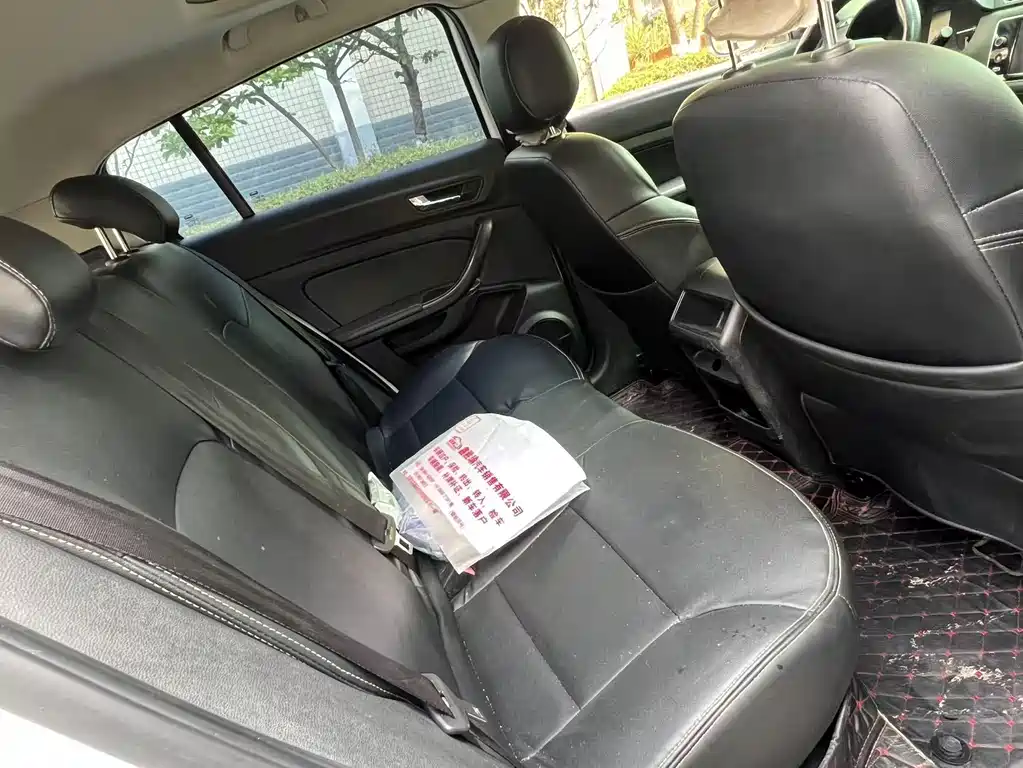 Qoros 5 2018 facelift 1.6T automatic leading model купить на сайте DeffCars