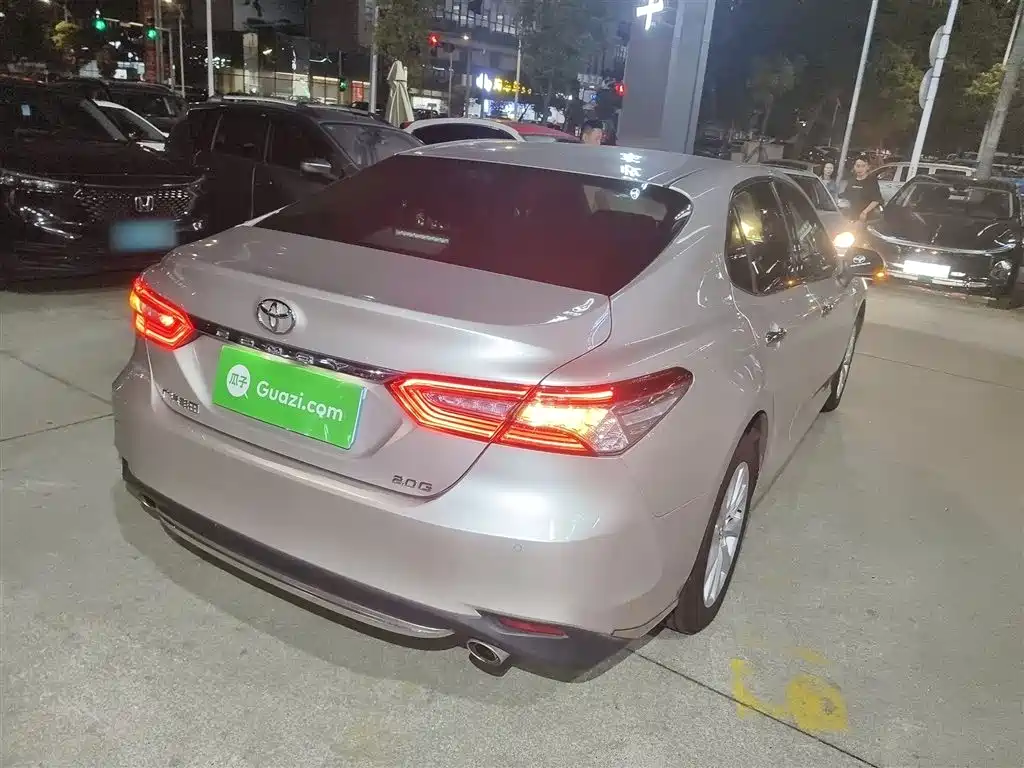 Camry 2019 2.0G Deluxe Edition National VI купить на сайте DeffCars