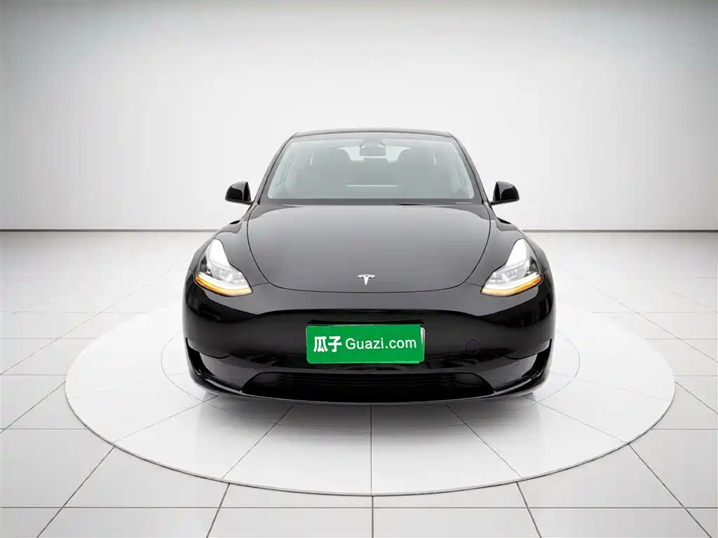 Model Y 2023 rear-wheel drive version купить на сайте DeffCars