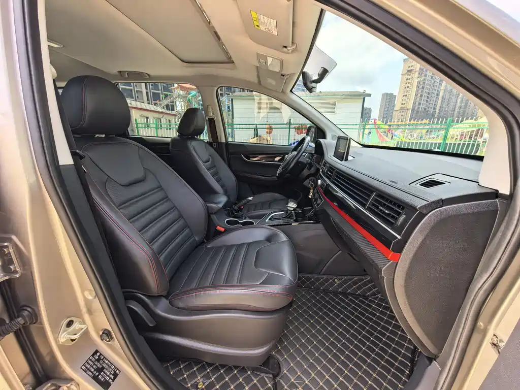 Jingyi X6 2017 Jinxiang Series 1.5T CVT Exclusive Model купить на сайте DeffCars