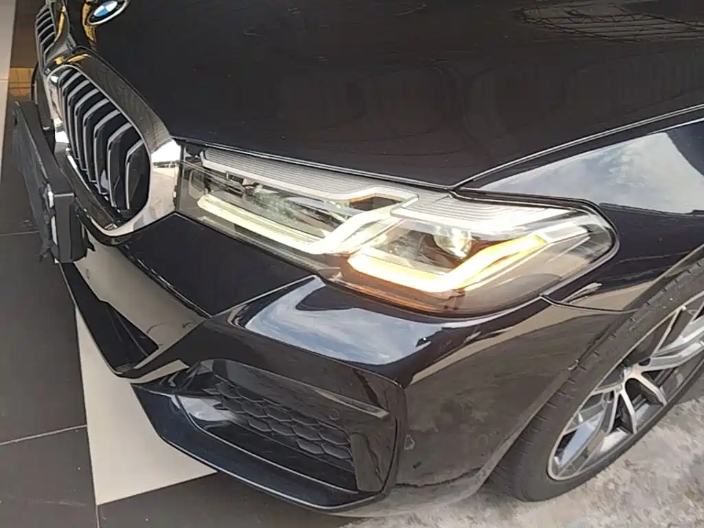 BMW 5 Series imported 2021 525i M sports package купить на сайте DeffCars
