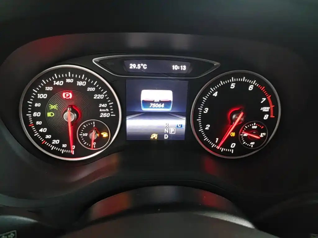 Mercedes B-Class 2018 B 200 Dynamic купить на сайте DeffCars
