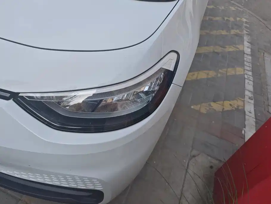 Volkswagen ID.3 2025 Smart Model Outstanding Oxygen Edition купить на сайте DeffCars