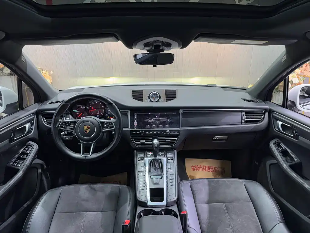 Macan 2021 Macan 2.0T купить на сайте DeffCars