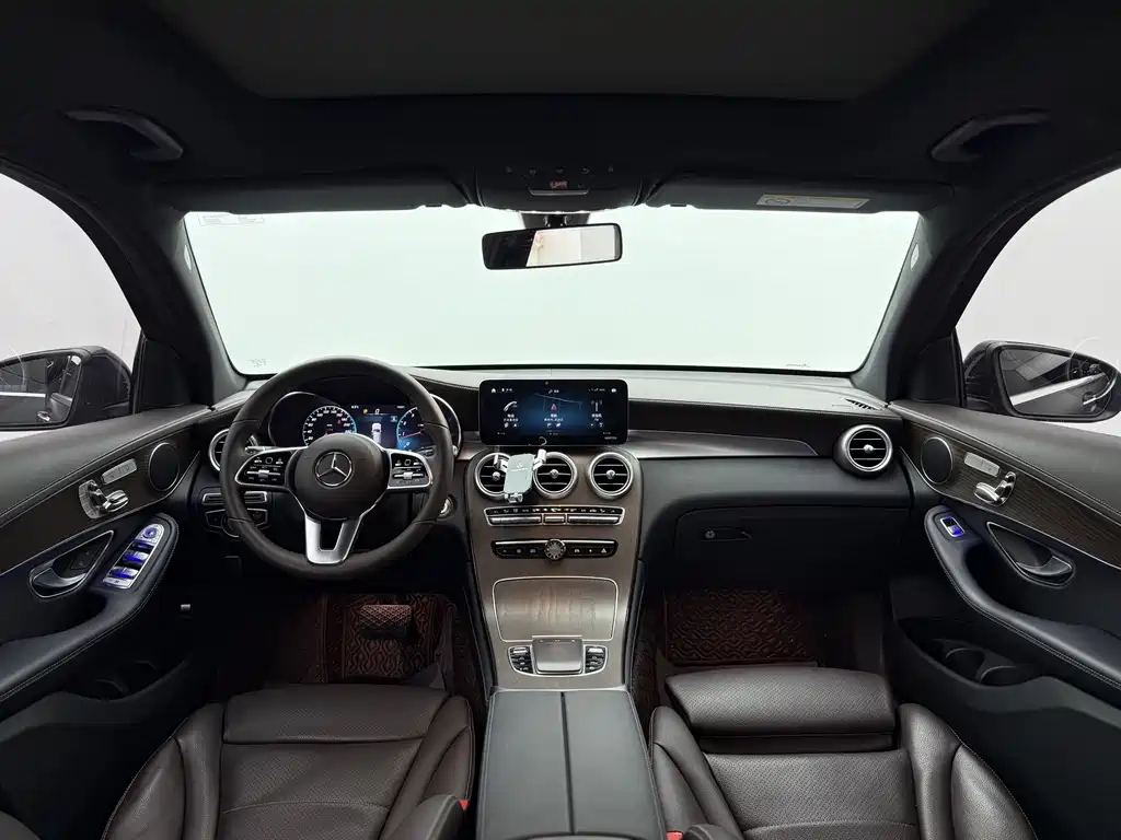 Mercedes-Benz GLC 2021 GLC 260 L 4MATIC luxury model купить на сайте DeffCars