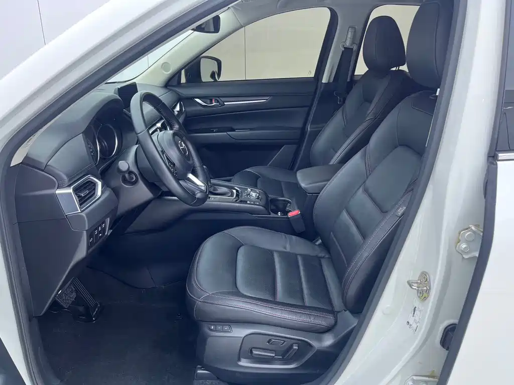 Mazda CX-5 2021 2.0L automatic two-wheel drive Black Knight купить на сайте DeffCars