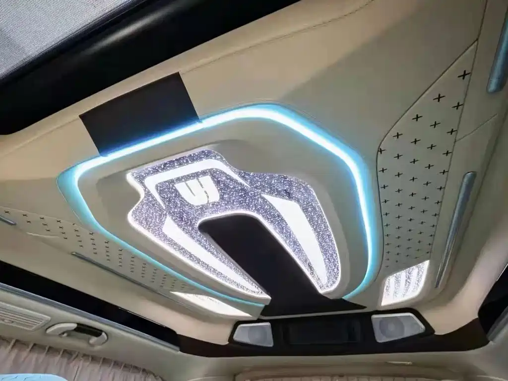 Vito 2021 2.0T Business Edition 7 seats купить на сайте DeffCars
