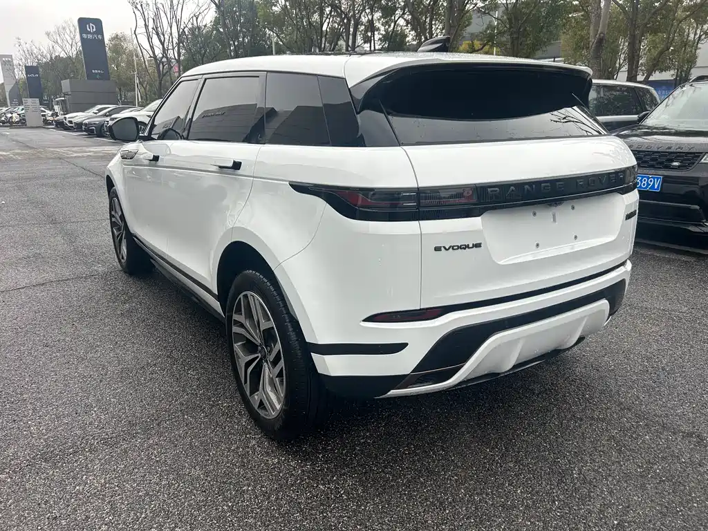 Range Rover Evoque 2026 Range Rover Evoque L SE купить на сайте DeffCars