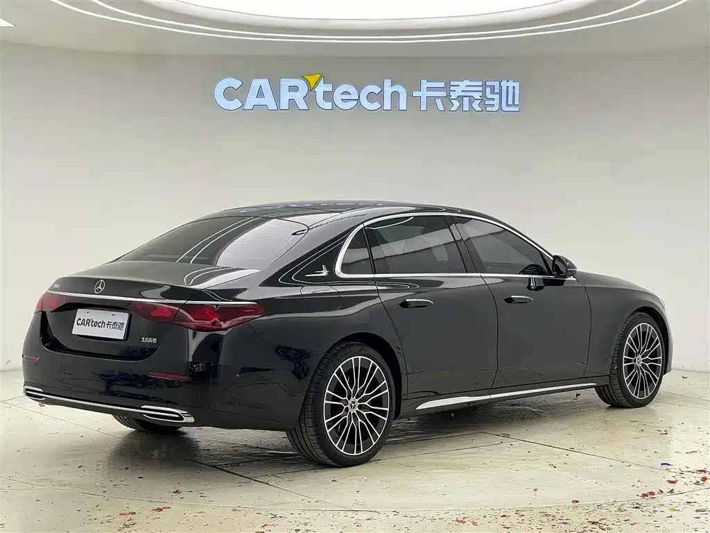 Mercedes-Benz E-Class 2025 E 300 L Premium Model купить на сайте DeffCars