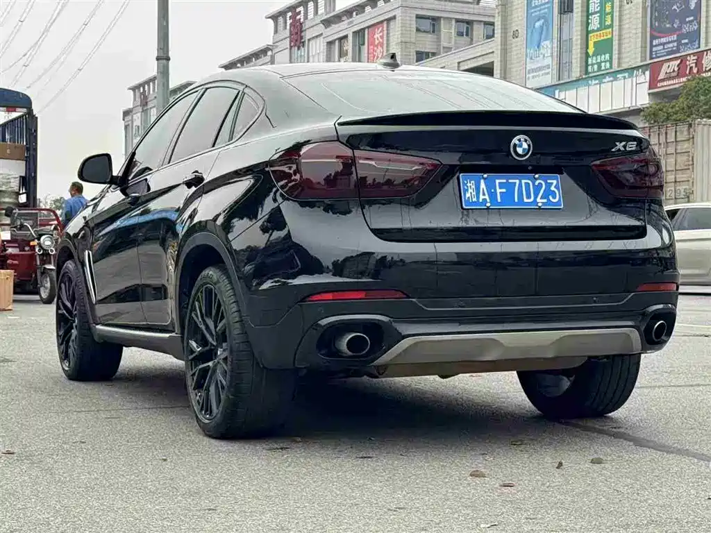 BMW X6 2015 xDrive35i leading model купить на сайте DeffCars