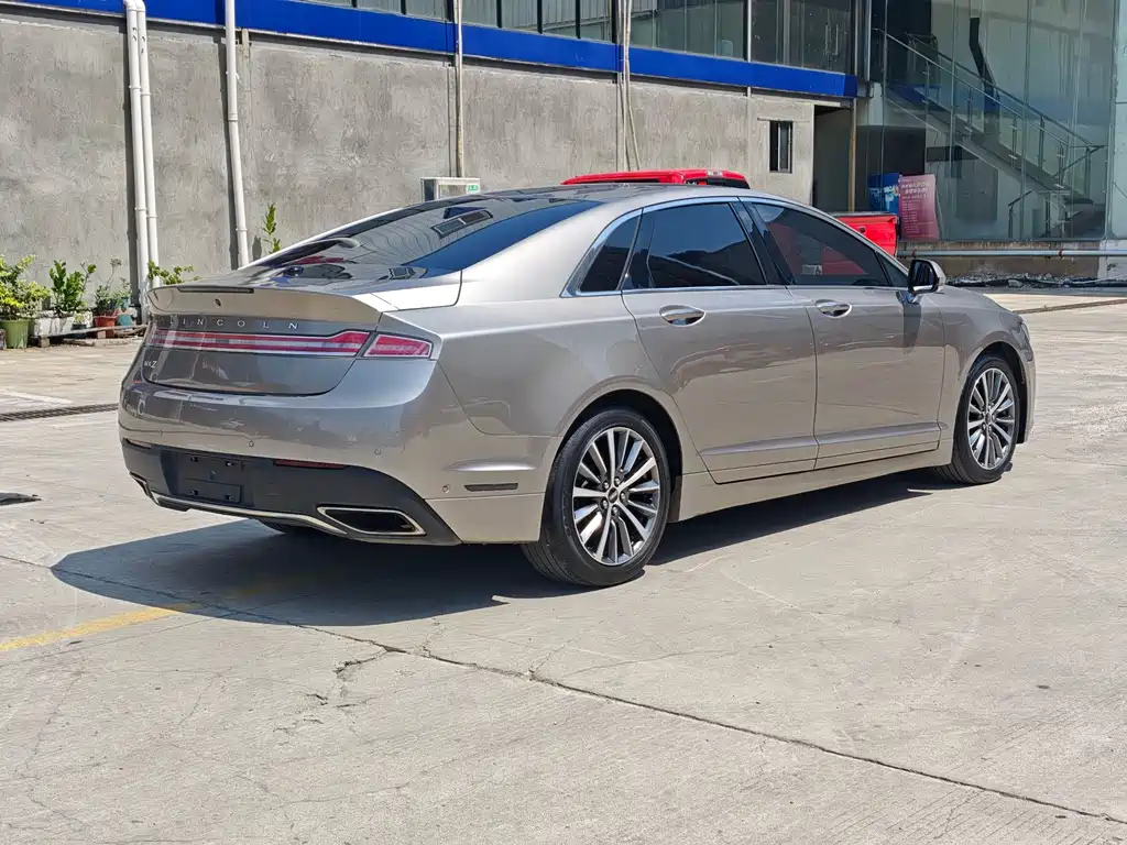 Lincoln MKZ 2018 2.0T Zunya Edition купить на сайте DeffCars