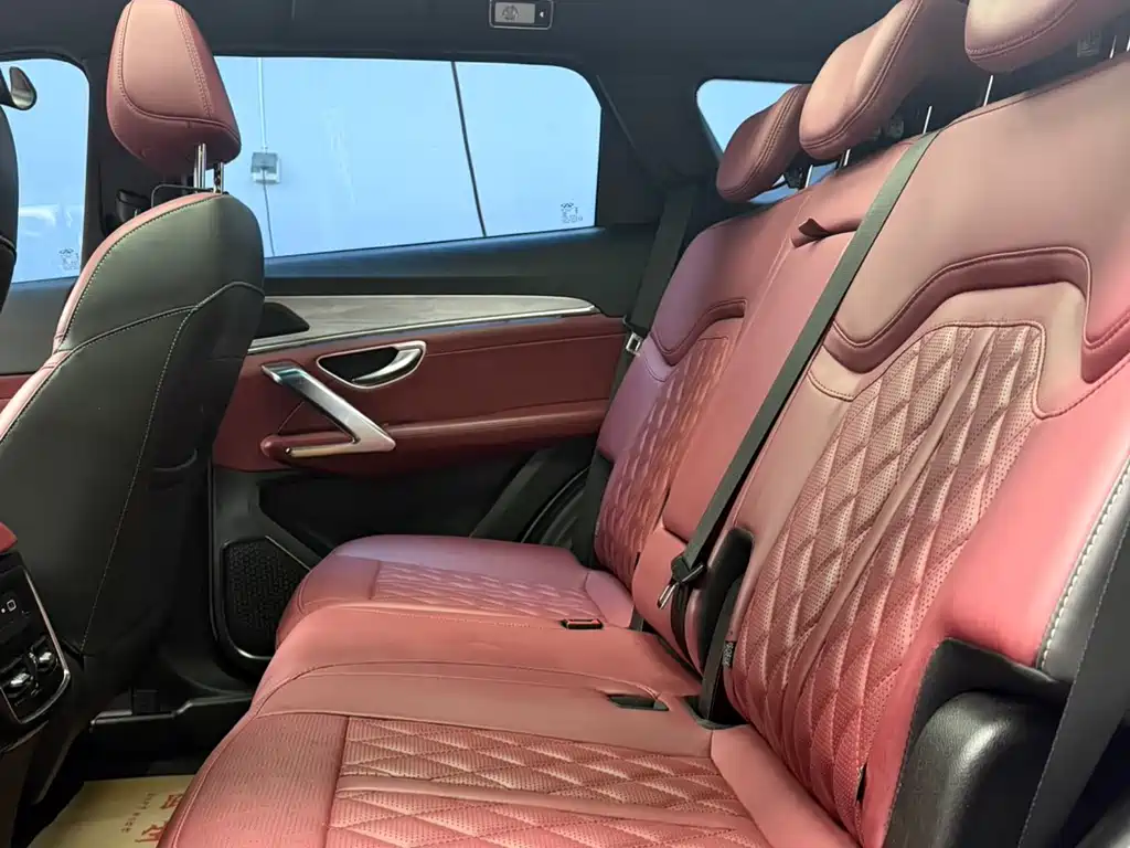 Jietu X70 PLUS 2023 model 1.5T DCT Brave PLUS 5 seats купить на сайте DeffCars