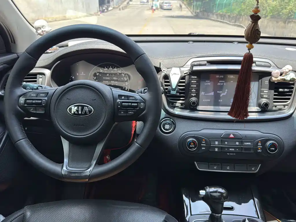 Sorento 2015款 SorentoL 2.2T 柴油4WD精英版 7座 国IV купить на сайте DeffCars