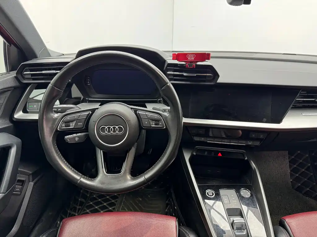 Audi A3 2022 A3L Limousine 35 TFSI aggressive and sporty купить на сайте DeffCars