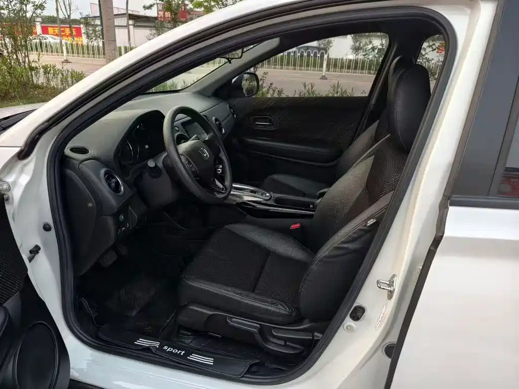 Honda XR-V 2017 1.5L LXi CVT Classic Edition купить на сайте DeffCars
