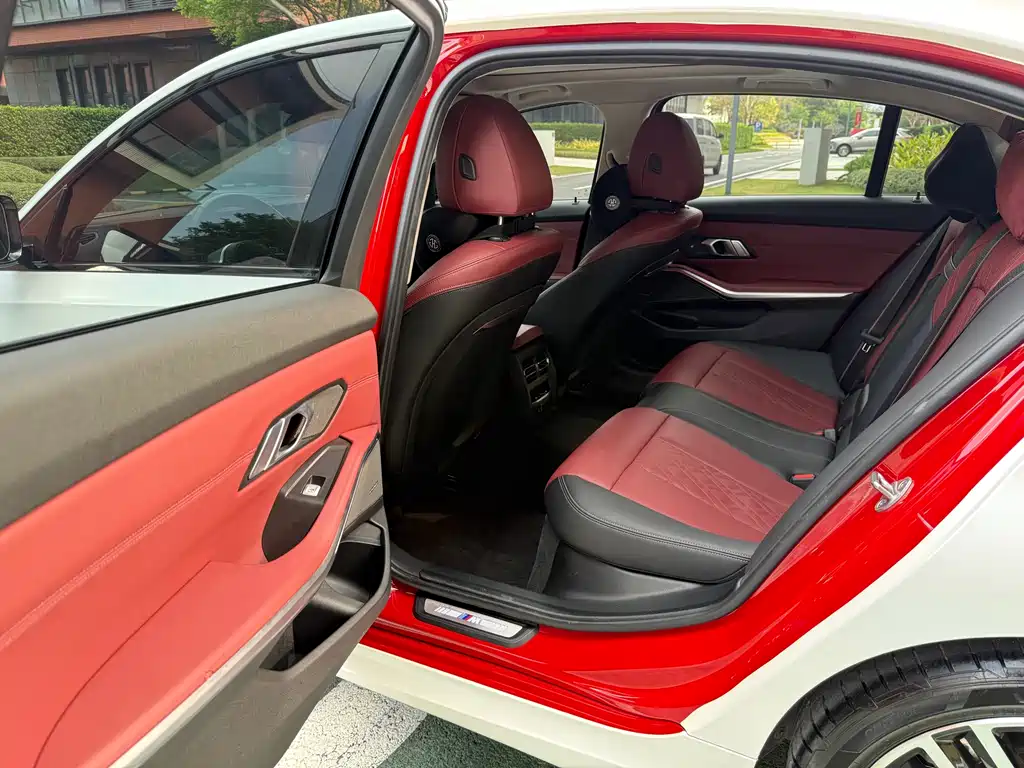 BMW 3 Series 2023 325Li M Sports Night Package купить на сайте DeffCars