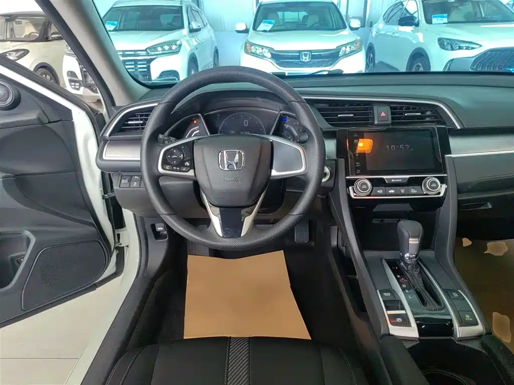 Civic 2016 220TURBO CVT Deluxe Edition купить на сайте DeffCars