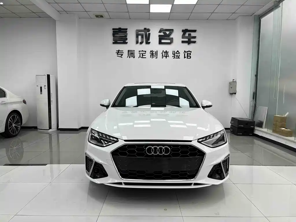 Audi A4L 2020 40 TFSI Fashionable and Dynamic купить на сайте DeffCars