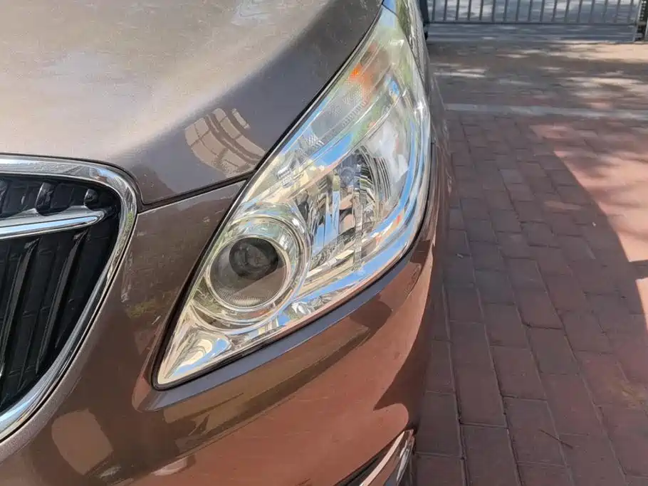 Buick GL8 2017 25S Premium Type National V купить на сайте DeffCars