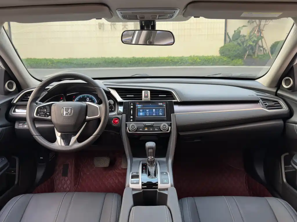 Civic 2016 220TURBO CVT Deluxe Edition купить на сайте DeffCars