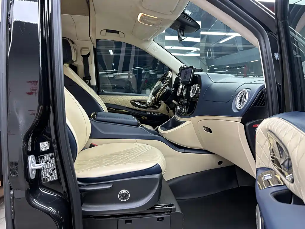 Vito 2021 2.0T Elite Edition 7 seats купить на сайте DeffCars