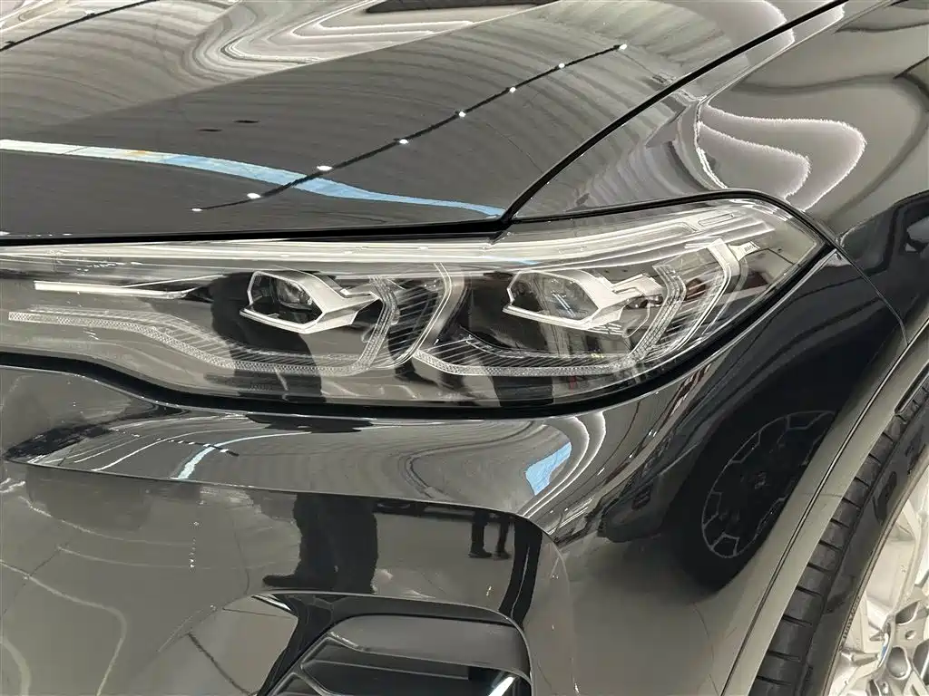 BMW X7 2021 xDrive40i Leading Luxury Package купить на сайте DeffCars