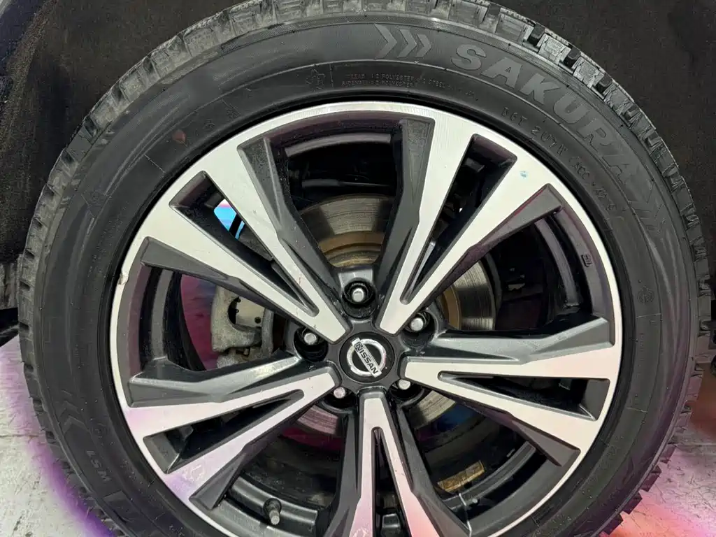 Qashqai 2021 2.0L CVT Deluxe Edition купить на сайте DeffCars