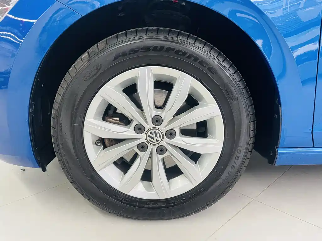 Polo 2019 Plus 1.5L Automatic Colorful Technology Edition купить на сайте DeffCars